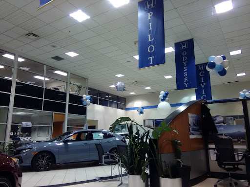 Used Car Dealer «Suburban Honda», reviews and photos, 25100 Haggerty Rd, Farmington Hills, MI 48335, USA