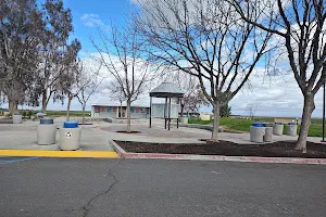 Buttonwillow Rest Area - Northbound image