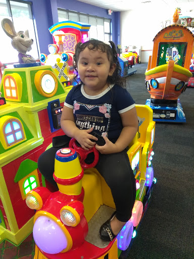 Clothing Store «Burlington Coat Factory», reviews and photos, 7061 W 159th St, Tinley Park, IL 60477, USA