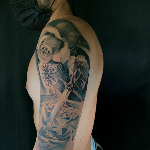Space Art & Tattoo