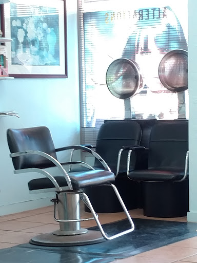 Beauty Salon «K & a Salon», reviews and photos, 15227 Gulf Blvd, Madeira Beach, FL 33708, USA