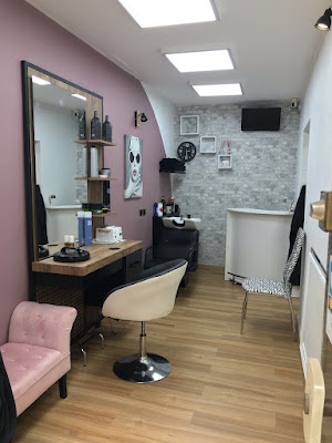 Royal Beauté Coiffure à Suresnes