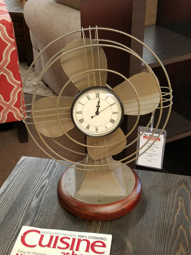 Furniture Store «At Home Furniture and Mattress Superstore», reviews and photos, 930 Hill St SE, Albany, OR 97322, USA