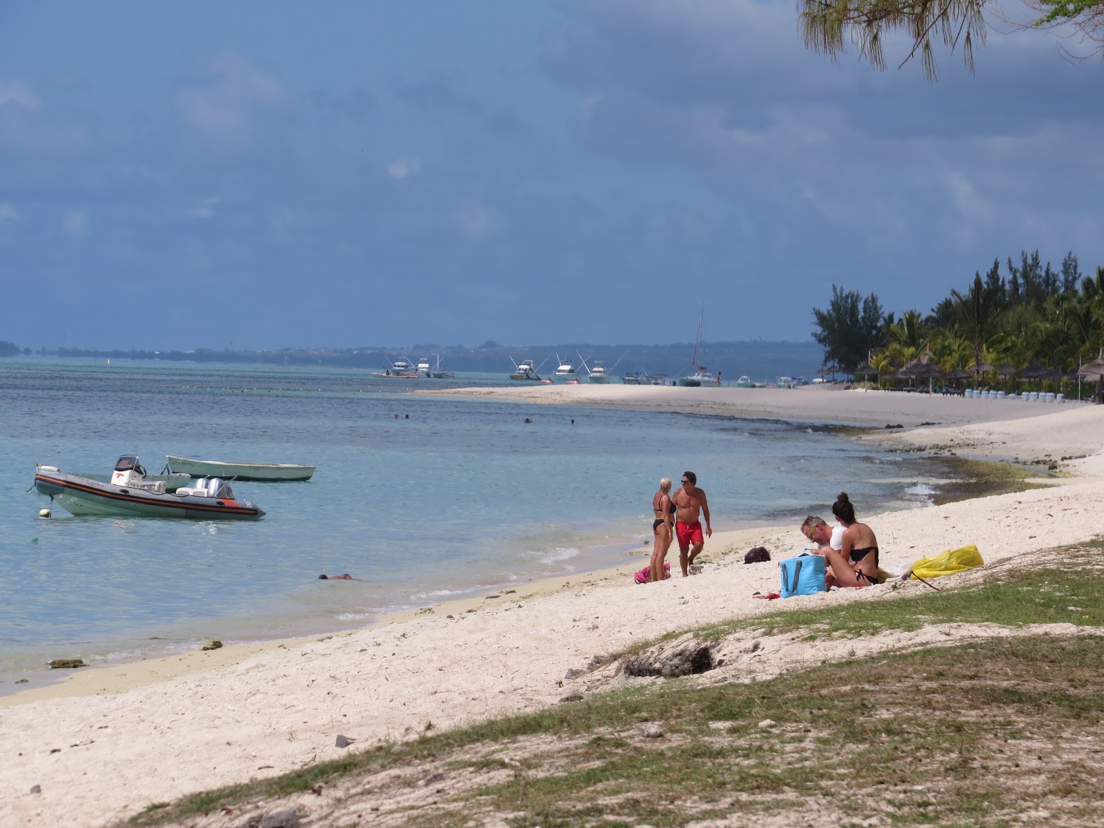 La Prairie Beach photo #9