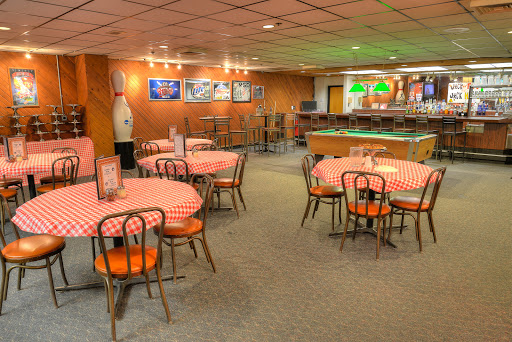 Bowling Alley «Super Bowl», reviews and photos, 45100 Ford Rd, Canton, MI 48187, USA