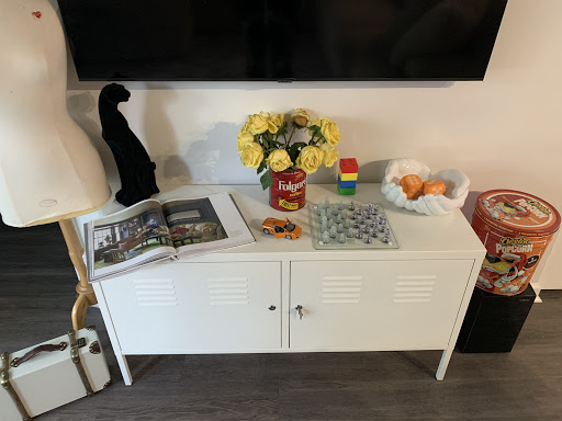 Thrift Store «OddBalls Nifty Thrift», reviews and photos, 530 NE 13th St, Fort Lauderdale, FL 33304, USA