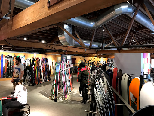Ski Shop «evo Seattle Store», reviews and photos, 3500 Stone Way N, Seattle, WA 98103, USA
