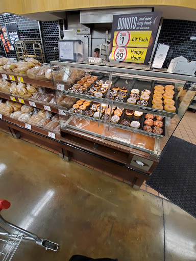 Grocery Store «Winn-Dixie», reviews and photos, 10202 Seminole Blvd, Seminole, FL 33772, USA