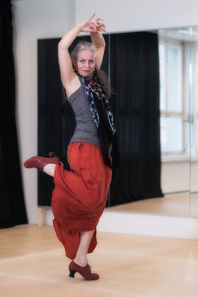 Nina Corti * Flamenco y Arte * Flamencoschule * Vorstadt 66 Schaffhausen