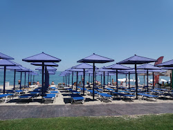 Mylos beach'in fotoğrafı imkanlar alanı