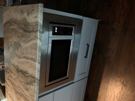 Appliance Store «Mrs. G TV & Appliances», reviews and photos, 2720 US-1 BUS, Lawrence Township, NJ 08648, USA