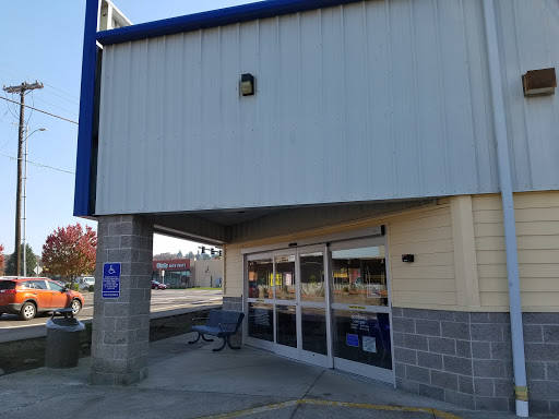 Goodwill, 601 N Water St, Silverton, OR 97381, USA, 