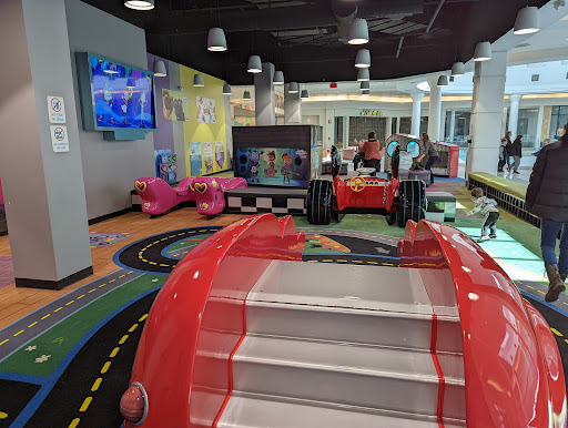 Shopping Mall «Menlo Park Mall», reviews and photos, 55 Parsonage Rd, Edison, NJ 08837, USA