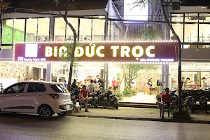 BIA ĐỨC TRỌC - 790 ĐƯỜNG LÁNG image