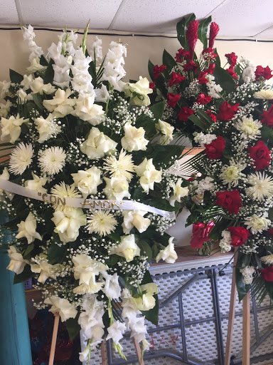 Florist «Florals by Ana», reviews and photos, 4408 E Rosecrans Ave, Compton, CA 90221, USA