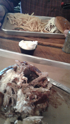 American Restaurant «Willies Locally Known», reviews and photos, 286 Southland Dr, Lexington, KY 40503, USA