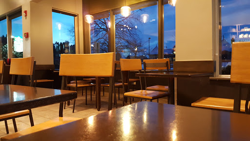 Coffee Shop «Starbucks», reviews and photos, 775 S Rand Rd, Lake Zurich, IL 60047, USA