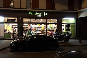 Carrefour City image