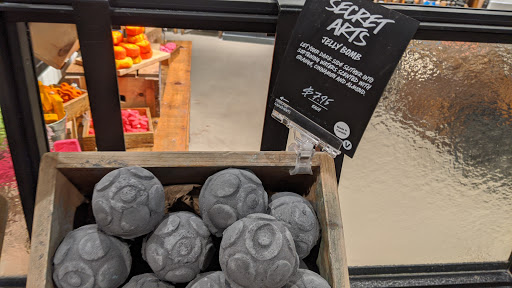 Cosmetics Store «LUSH», reviews and photos, 575 Bellevue Way NE #128, Bellevue, WA 98004, USA