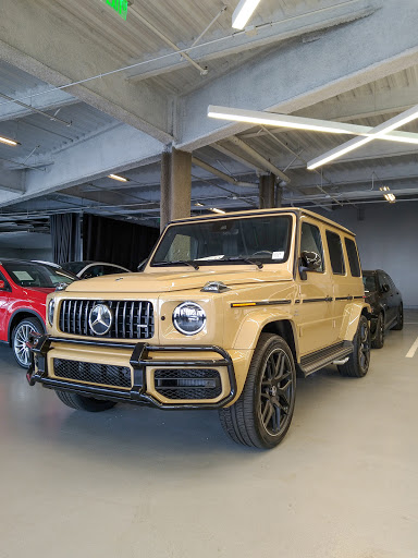 Mercedes Benz Dealer «Mercedes-Benz of Arcadia», reviews and photos, 101 N Santa Anita Ave, Arcadia, CA 91006, USA