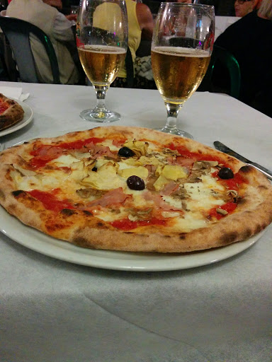 Ristorante Mergellina di Colantuono Rosario in Lido di Latina, Provincia di Latina