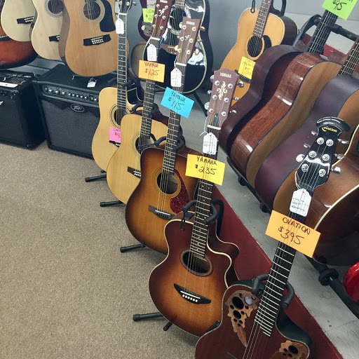 Pawn Shop «Alliance Loan Company», reviews and photos, 137 S Arch Ave, Alliance, OH 44601, USA