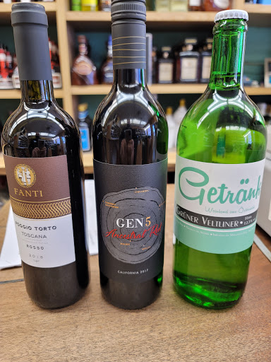 Liquor Store «Sag Harbor Liquor Store», reviews and photos, 52 Main St, Sag Harbor, NY 11963, USA