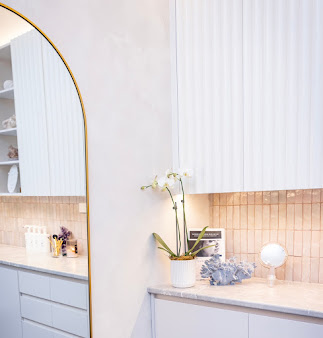 Longevity Lounge Esthetics Mobile Clinic - Longevity Lounge Esthetics Mobile Clinic