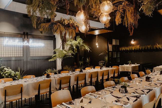 HapPea Events | NZ Event Styling, Native Plant Hire and Florals - Interior designer