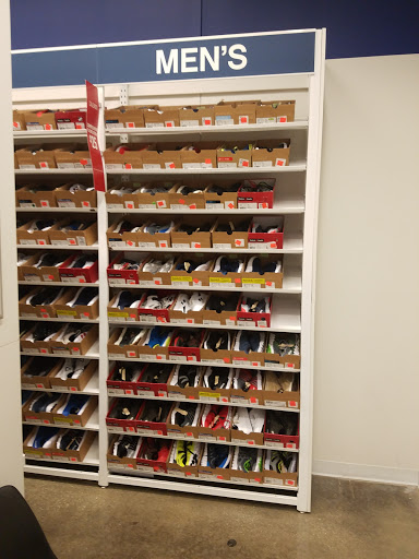 Shoe Store «Reebok», reviews and photos, 1000 Tanger Dr #215A, Locust Grove, GA 30248, USA