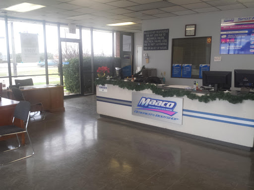 Auto Body Shop «Maaco Collision Repair & Auto Painting», reviews and photos, 1440 N Beckley St, Lancaster, TX 75134, USA