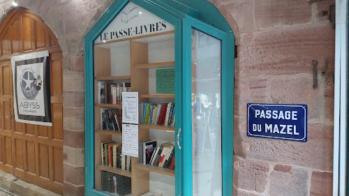 Librairie de livres d'occasion Boite à livre Tauriac