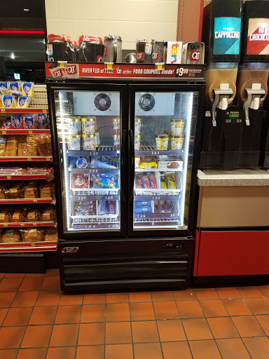 Gas Station «QuikTrip», reviews and photos, 2805 NE Green Oaks Blvd, Grand Prairie, TX 75050, USA