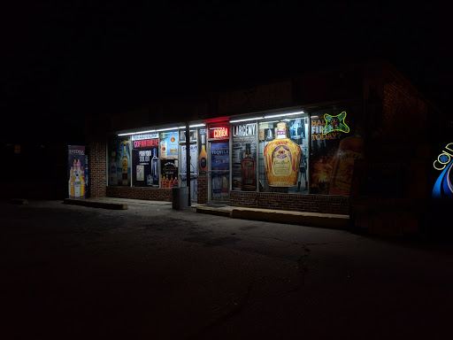 Live Music Venue «The Radio Room», reviews and photos, 2845 N Pleasantburg Dr, Greenville, SC 29609, USA