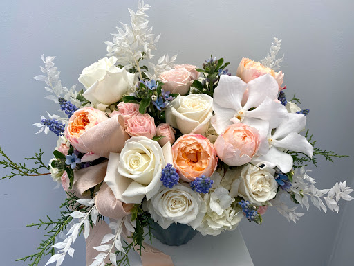 Florist «Fleur De Lis Florists», reviews and photos, 6588 Quinton Ln, Tujunga, CA 91042, USA