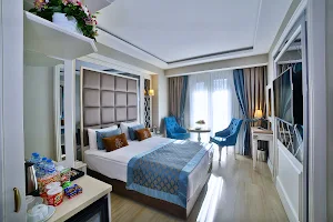 Büke Hotel Istanbul image