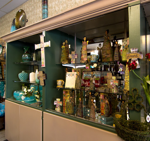 Florist «Ye Olde Daisy Shoppe Inc», reviews and photos, 1308 W Oak St, Conway, AR 72034, USA