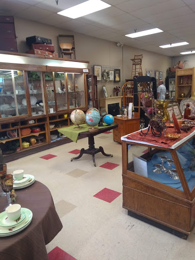 Thrift Store «The Salvation Army Family Store & Donation Center», reviews and photos