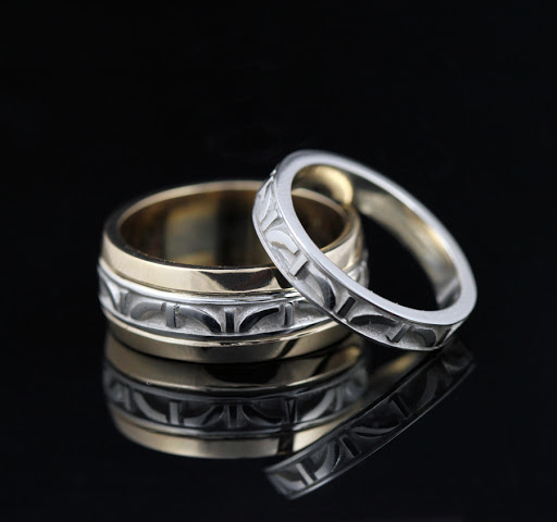 Jewelry Designer «ABRACADABRA Jewelry/Gem Gallery», reviews and photos, 205 E Liberty St, Ann Arbor, MI 48104, USA