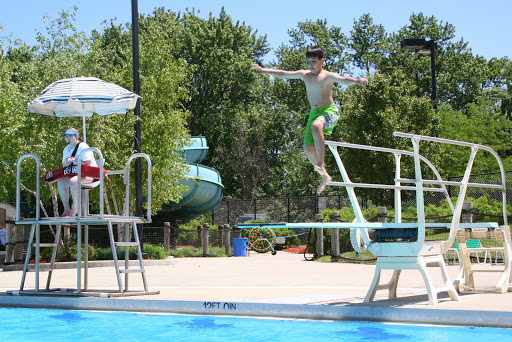 Water Park «Seafari Springs Aquatic Center», reviews and photos, 1700 Greenbrook Blvd, Hanover Park, IL 60133, USA