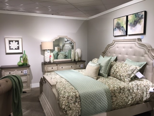 Furniture Store «Havertys Furniture», reviews and photos, 1918 Browns Bridge Rd, Gainesville, GA 30501, USA