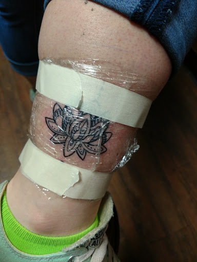 Tattoo Shop «Blu Gorilla Tattoo», reviews and photos, 1409 King St, Charleston, SC 29403, USA