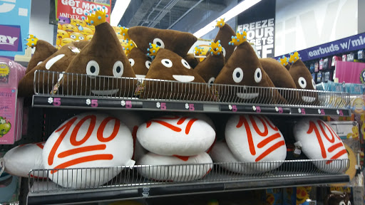 Variety Store «Five Below», reviews and photos, 846 Pelham Pkwy, Pelham, NY 10803, USA