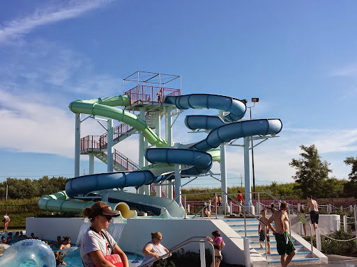 Springs Aquatic Center