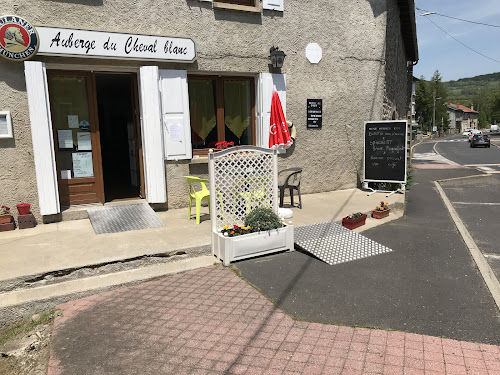 Auberge Du Cheval Blanc à Saint-Hostien