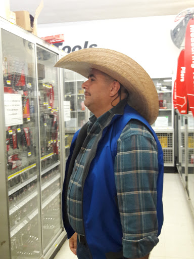 Hardware Store «Grand Prarie Ace Hardware», reviews and photos, 222 S Center St, Grand Prairie, TX 75051, USA