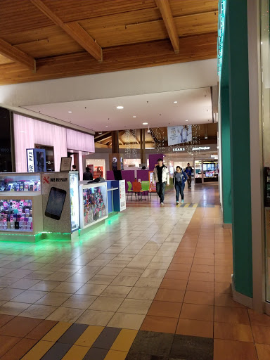 Shopping Mall «Louis Joliet Mall», reviews and photos, 3340 Mall Loop Dr, Joliet, IL 60431, USA