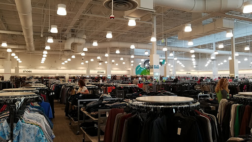 Department Store «Nordstrom Rack Easton Market», reviews and photos, 3736 Easton Market, Columbus, OH 43219, USA