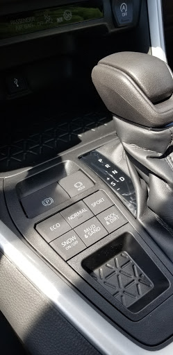 Car Dealer «Colonial Toyota», reviews and photos, 550 George Washington Hwy, Smithfield, RI 02917, USA