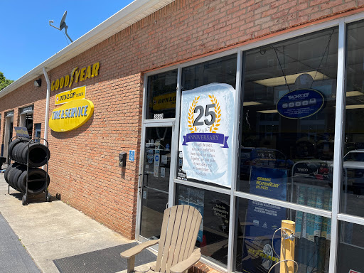 Tire Shop «Buckhead Tire & Auto Repair», reviews and photos, 3830 Roswell Rd NE, Atlanta, GA 30342, USA